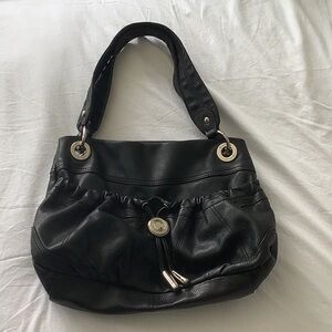 B makowsky blk leather bag